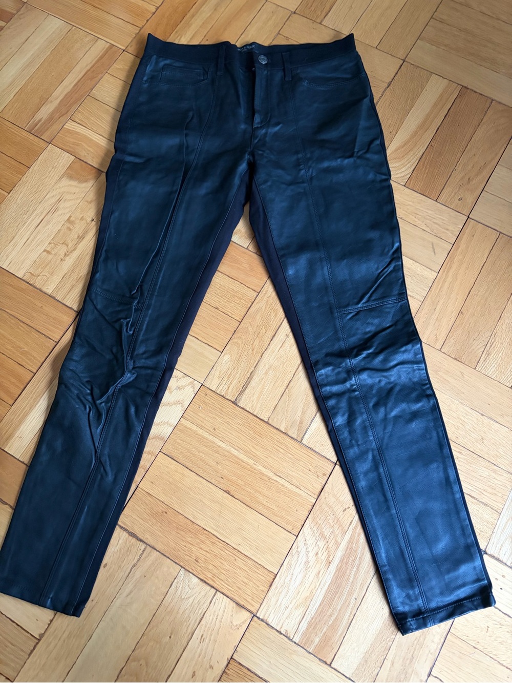 Banana Republic Faux Leather Front 5 pockets Sloan Stretch Jeans Pants. Sz 6